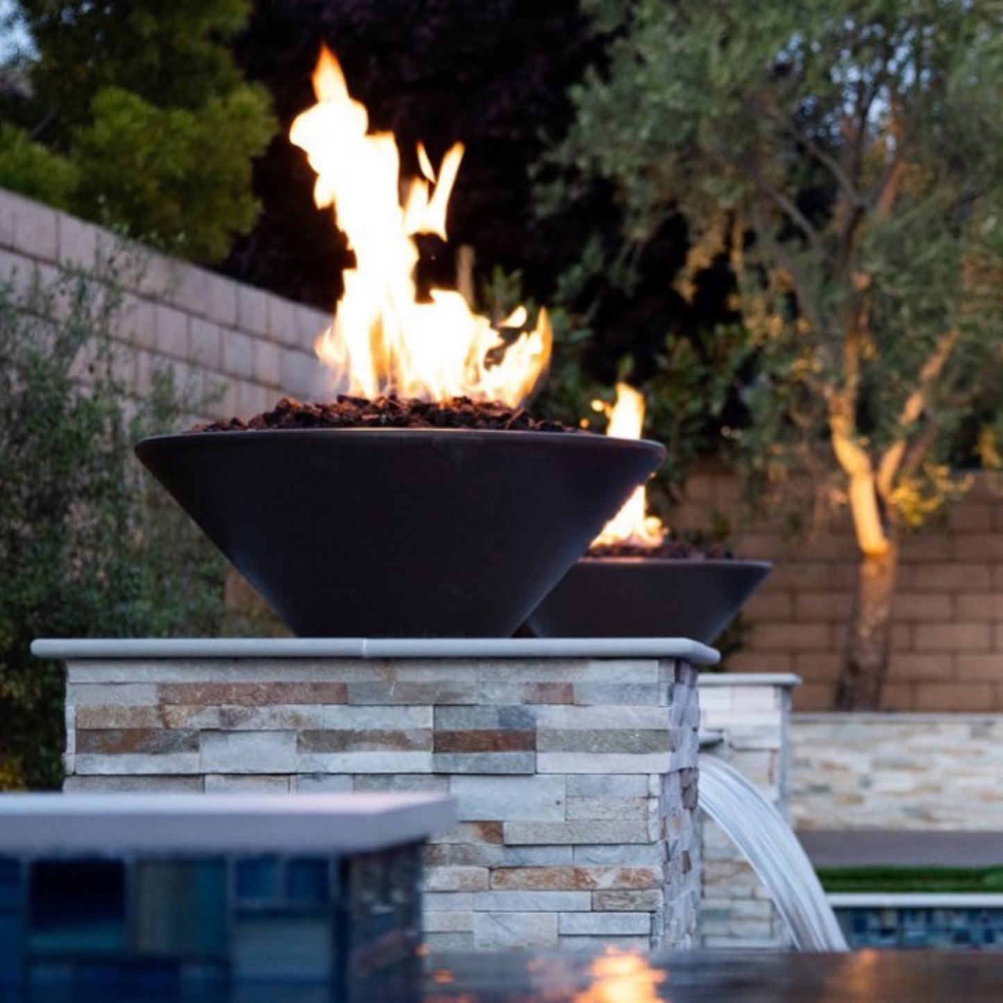 The Outdoor Plus CAZO FIRE BOWL ® – GFRC CONCRETE